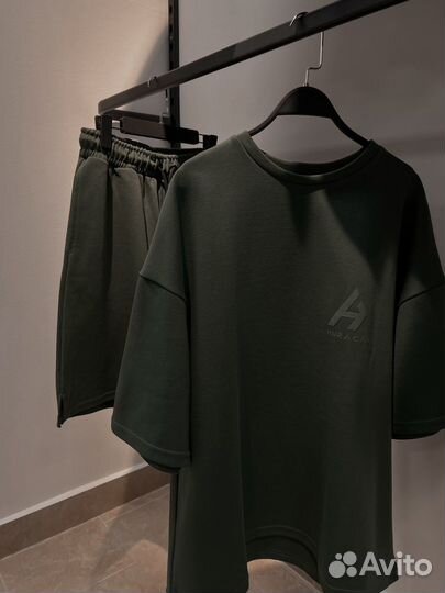 Спортивный костюм шорты и футболка мужской