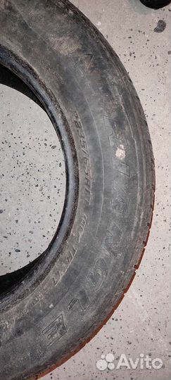 Triangle TR777 235/65 R17