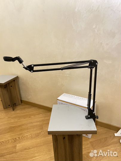 Behringer U-phoria studio PRO набор + пантограф