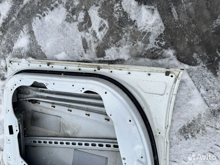 Дверь левая gl x164 (под восстановление )