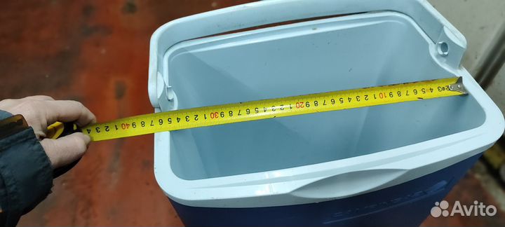 Холодильник для автомобиля