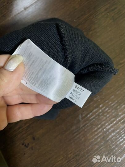 Шапка новая adidas