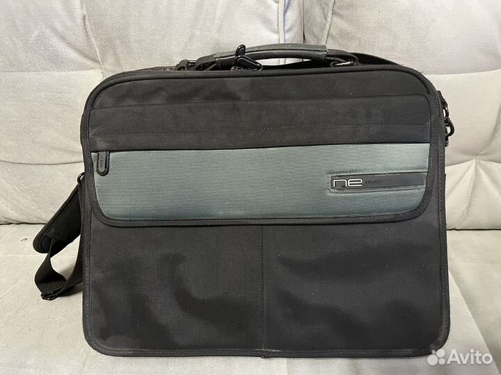 Сумка для ноутбука Belkin