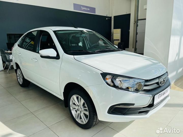 LADA Granta, 2023