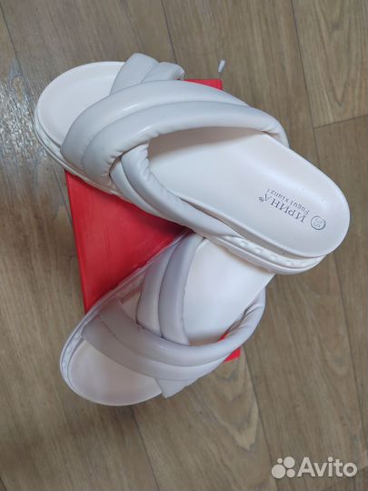 Шлепанцы детские новые