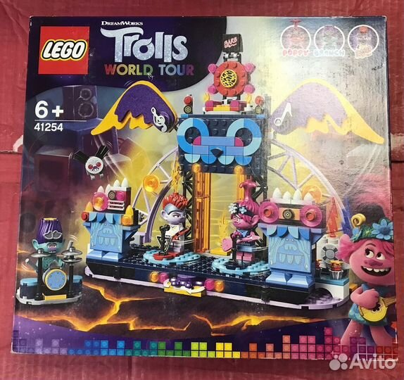 Lego Trolls 41254 Концерт в городе Рок-на-Вулкане