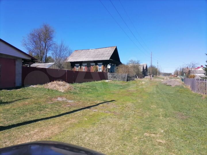 Дом 30 м² на участке 20 сот.