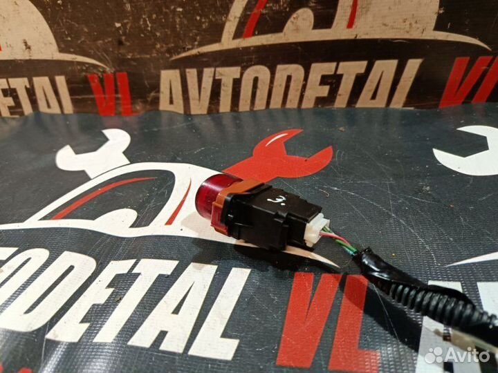 Кнопка аварийки Honda Civic 8 5D FN R18A2 2008