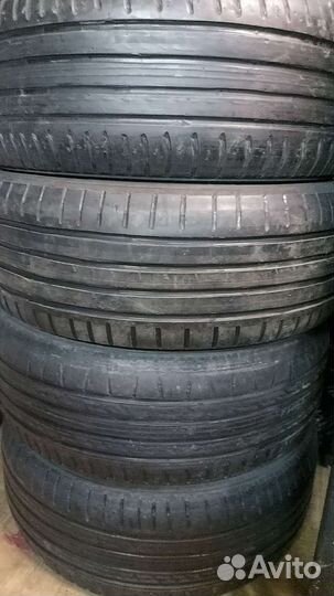 Kumho Ecsta 4X II 215/60 R16 95