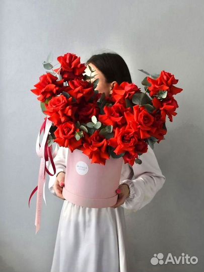 Розы красные эквадор