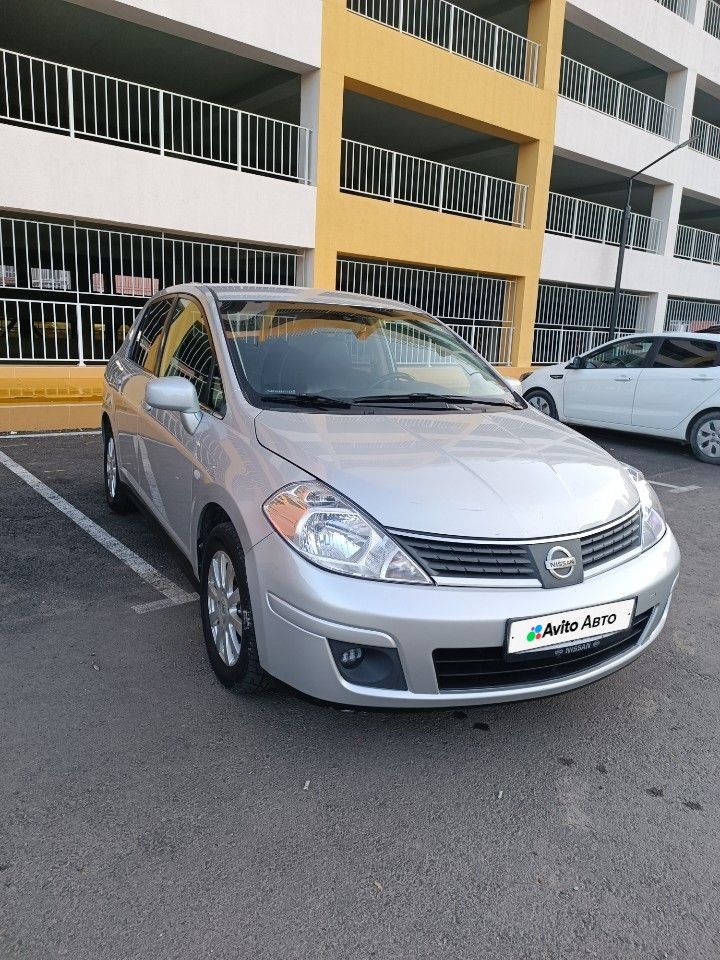 Nissan Tiida: фото владельца