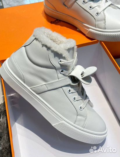 Кроссовки hermés