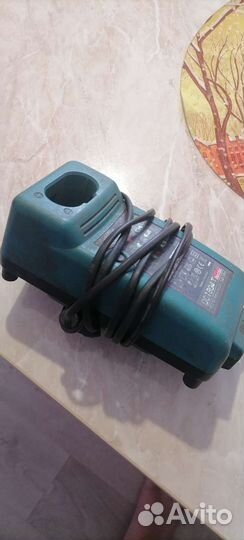 Зарядное устройство для шуруповерта