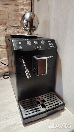 Philips HD8827Кофемашина
