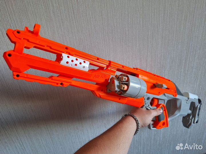 Бластер Nerf Accustrike 