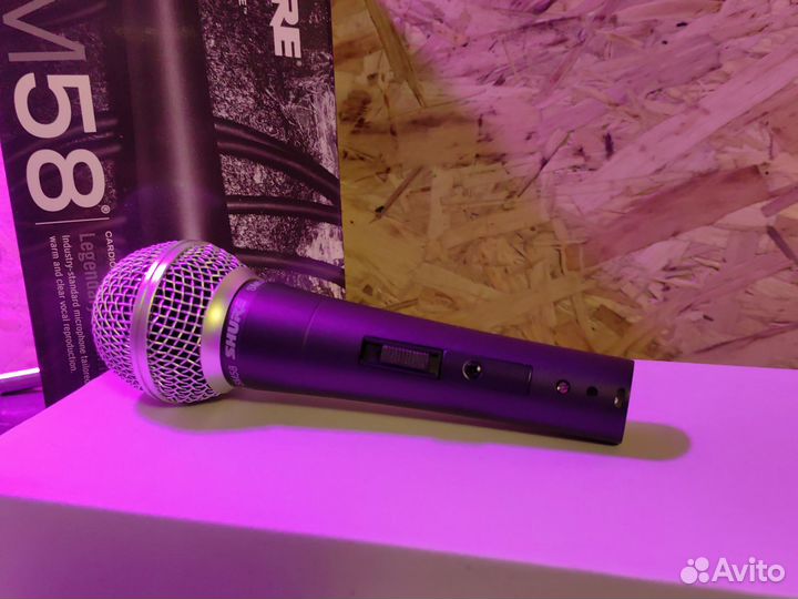 Микрофон для караоке проводной
