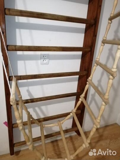 Лестница подвешиваемая