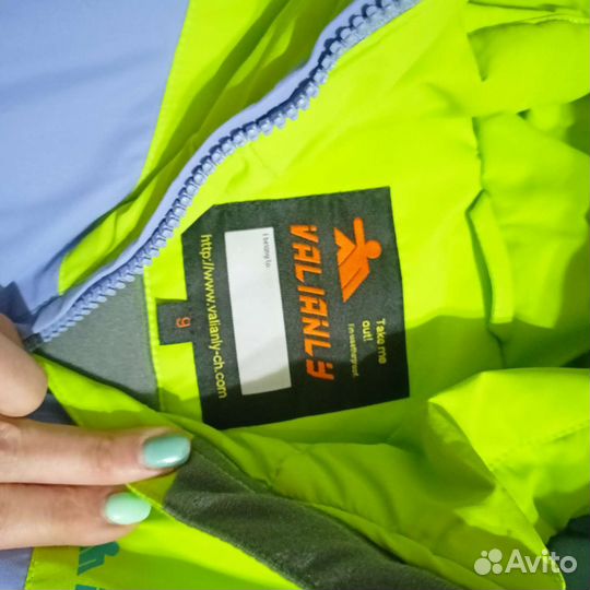 Куртка на девочку