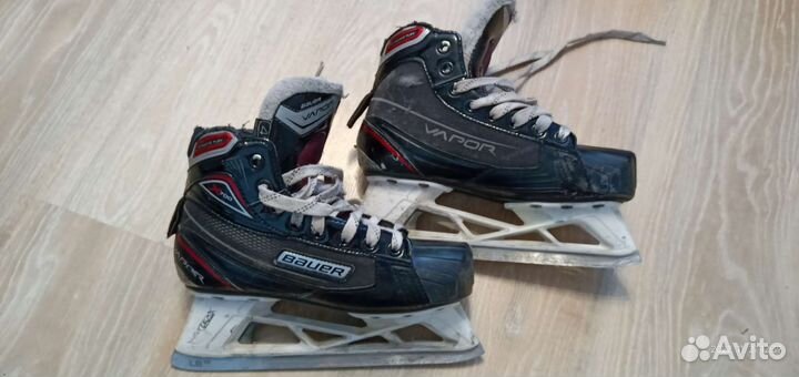 Вратарские коньки bauer jr