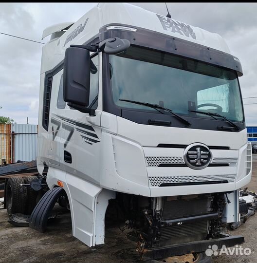 В разборе Faw J7 DM6CA3-55E52