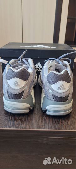 Кроссовки Adidas Response CL ориг. новые FR 43 1/3