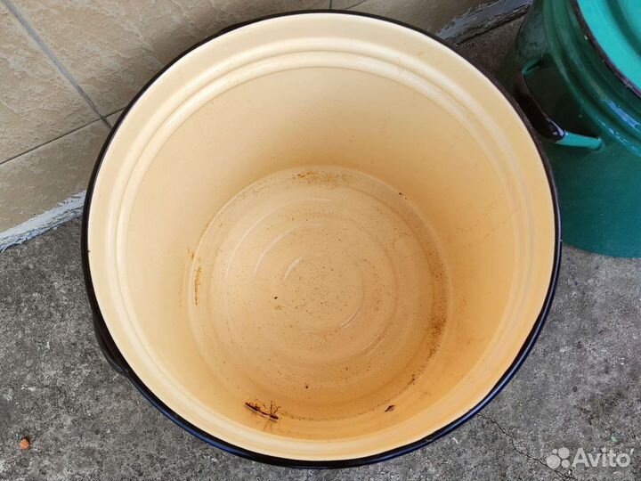 Кастрюля эмалированная 40 литров