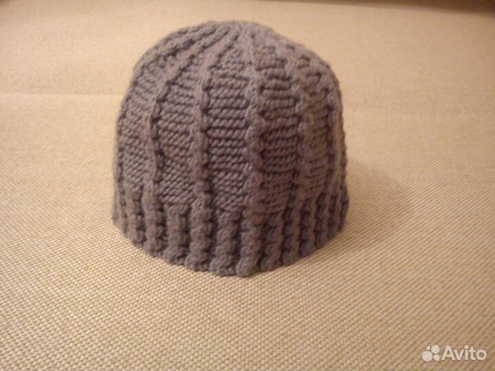 Шапка вязаная, шарфы, вязаный воротник