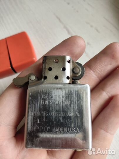 Зажигалка zippo