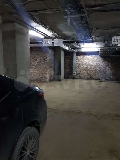 Машиноместо, 16 м²
