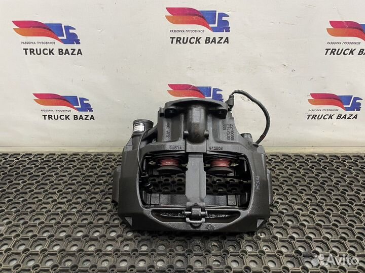 HD90009440036 Суппорт передний правый камаз 54901