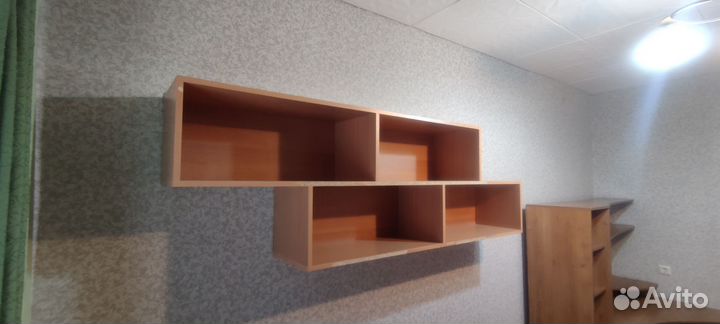 Полка настенная бу