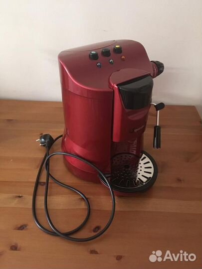 Капсульная кофемашина squesito