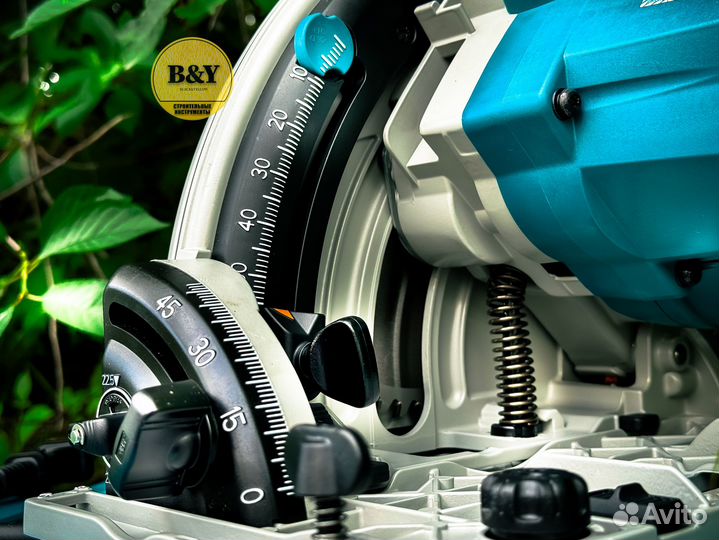 Погружная дисковая пила Makita SP6000J