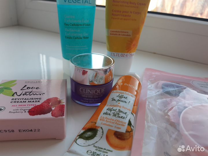 Набор уходовой косметики просрочка бу