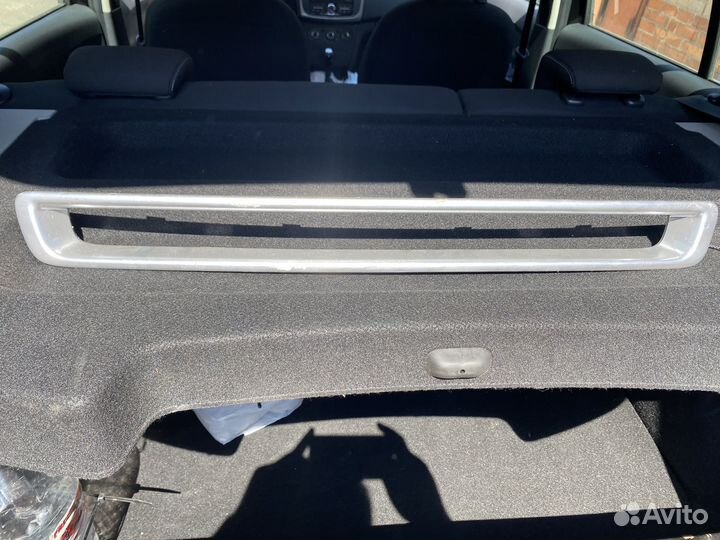 Вставка хром в передний бампер volvo хс 90