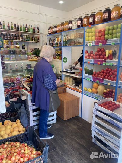 Магазин фрукты и овощи