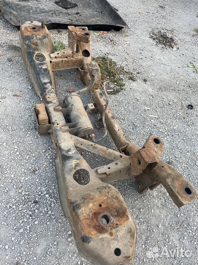 Задний подрамник mazda 3 bk