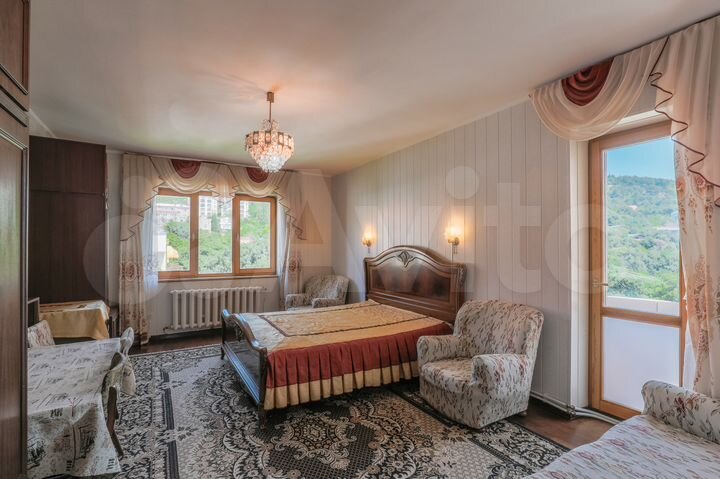 2-к. квартира, 69,7 м², 5/5 эт.