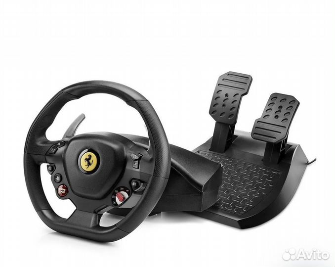 Игровой руль с педалями