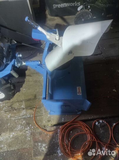 Снегоуборщик для мотоблока