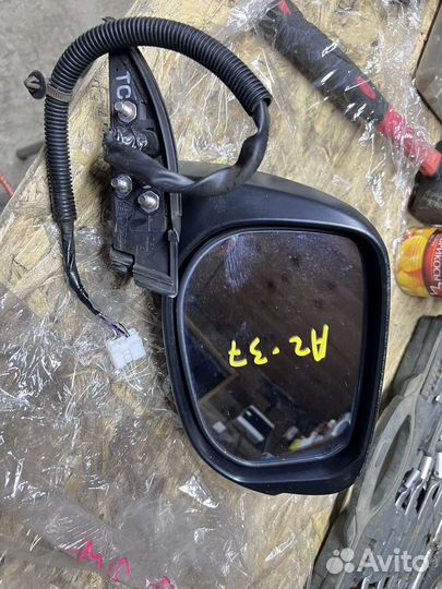 Зеркало боковое правое
