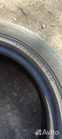 Yokohama BluEarth AE01 205/55 R16 91H