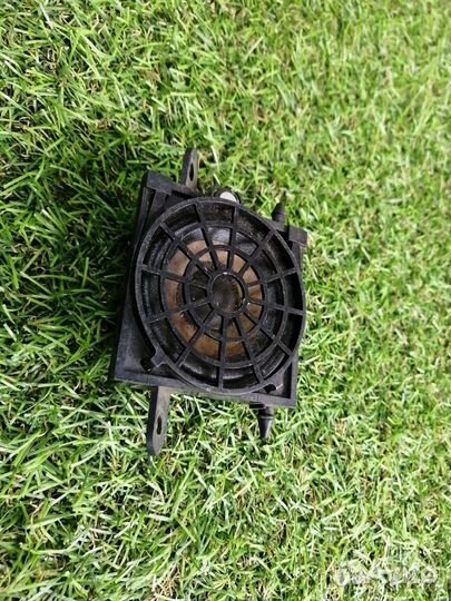 Динамик Audi A4 B7