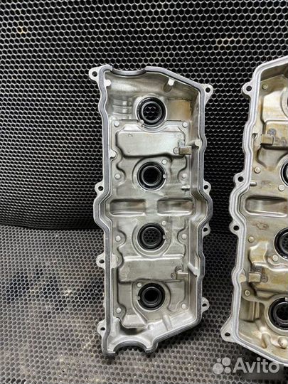 Клапанные крышки Toyota 1UZ-FE