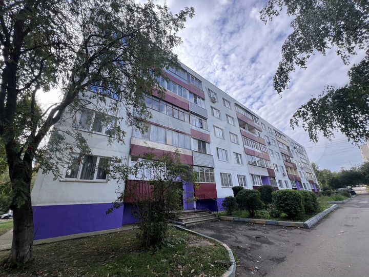 2-к. квартира, 47 м², 2/5 эт.