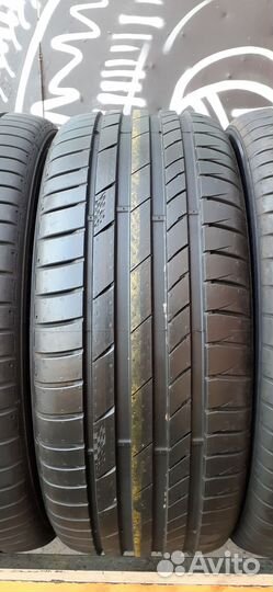 Kumho Ecsta PS71 235/50 R18