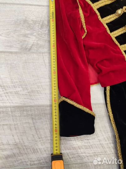 Костюм карнавальный