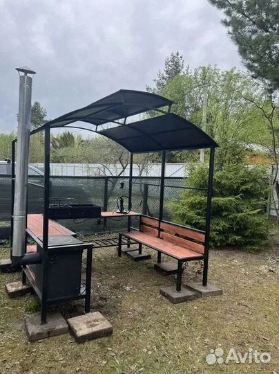 Беседка с мангалом