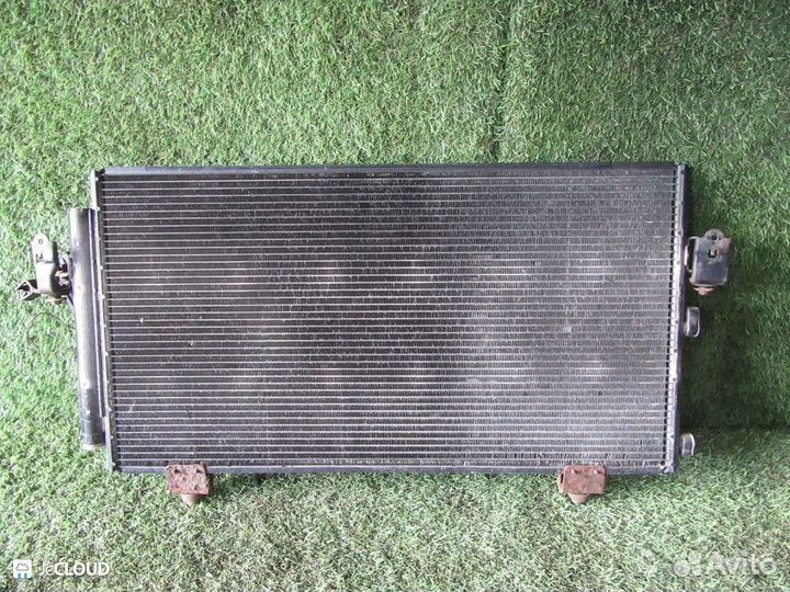 Радиатор кондиционера на toyota RAV4 ACA20W 1AZ-FS