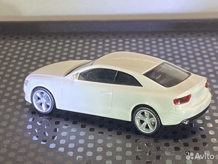 Audi A 5 железнодорожная модель 1:87